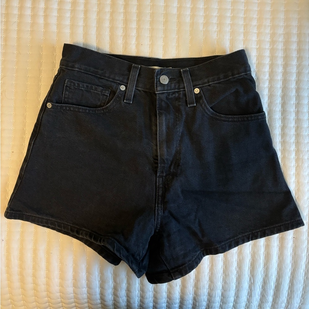 Classic Black Levi Denim Shorts